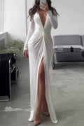 Chloé | Elegantes Kleid mit V-Ausschnitt und plissiertem Dekolleté