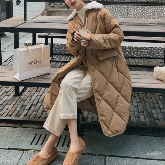 R&B | Stylische Übergroße Steppjacke mit Pelzkragen und Knöpfen Ideal für Herbst/Winter