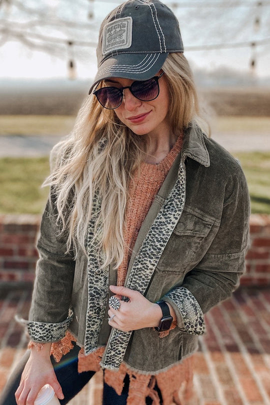 R&B | Samtjacke mit Tierdruck Details Stilvoll und Einzigartig Ideal für Den Alltag