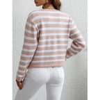 R&B | grob gestrickter Pullover mit Knopfleiste und seitlichen Taschen