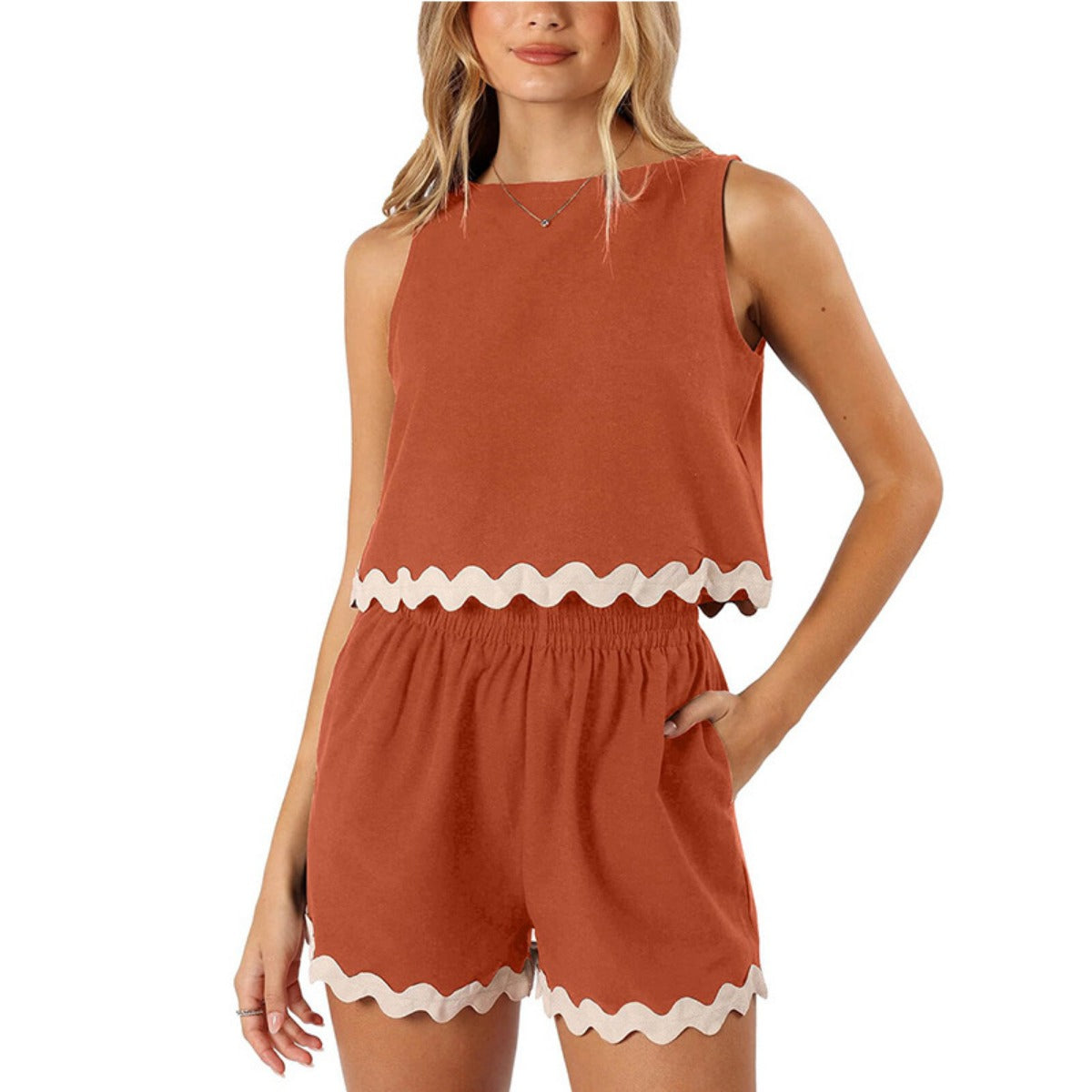 R&B | Zweiteiliges Oberteil und Shorts aus Leinen und Spitze