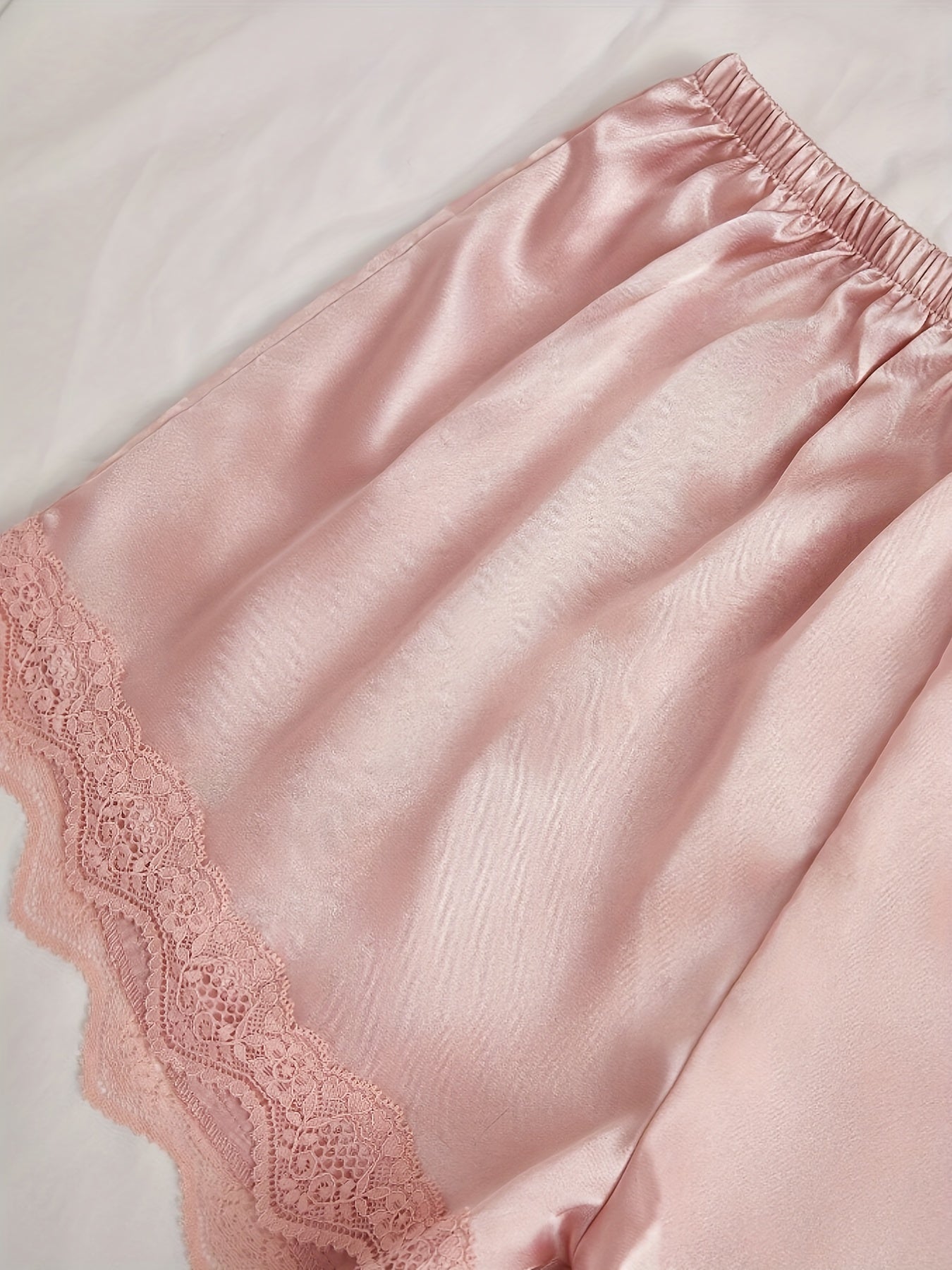 R&B | Satin 4-teiliger Pyjama-Set mit Spitzenbesatz für Frauen | Ideal für alle Jahreszeiten