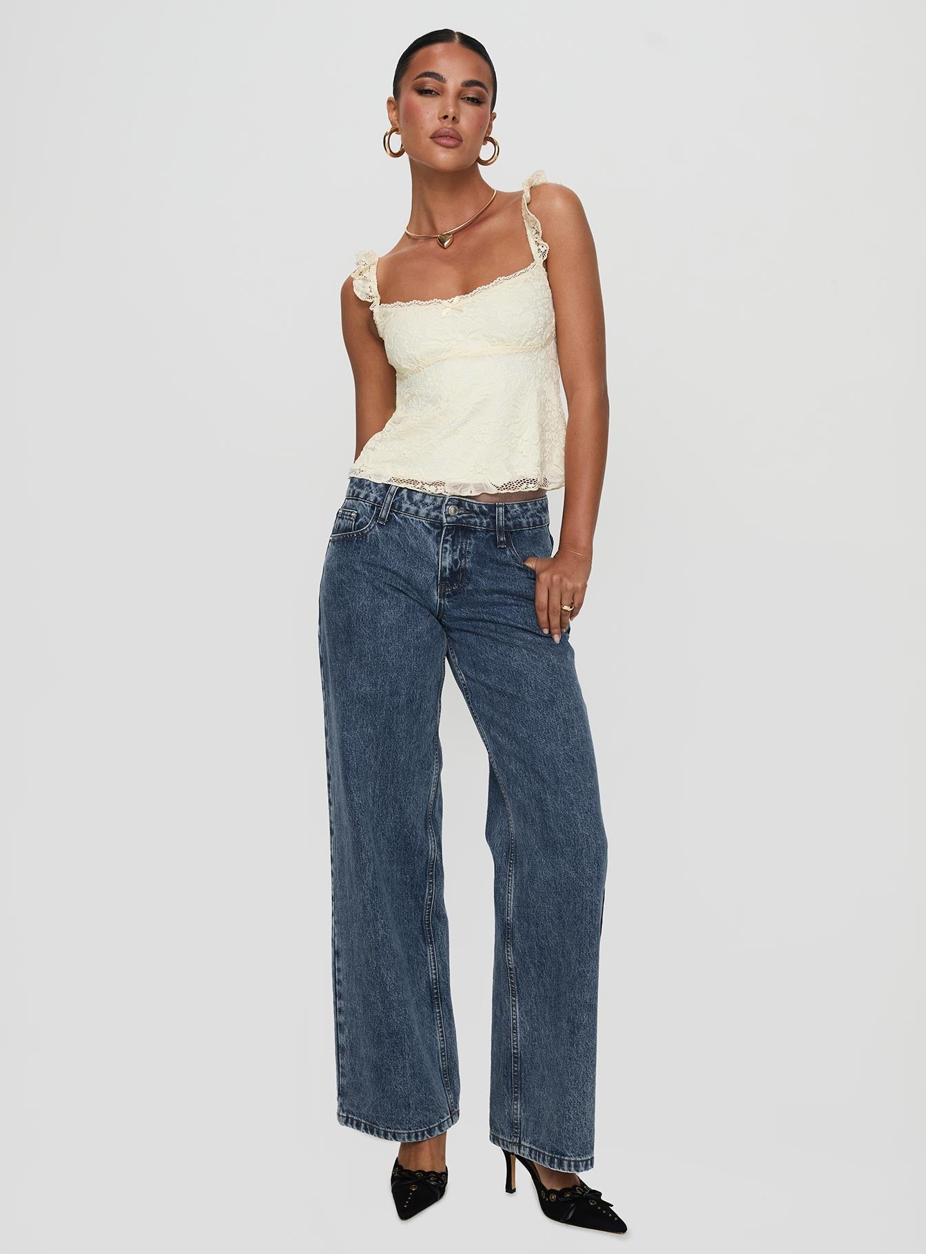 R&B | Damen Zartes Spitzenoberteil Elegantes Design