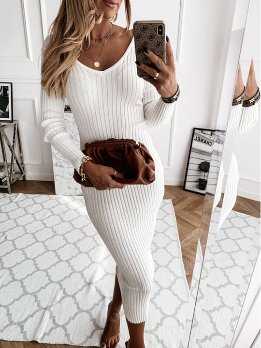 Damen Strickkleid mit Knopfdetail und figurbetontem Schnitt R&B