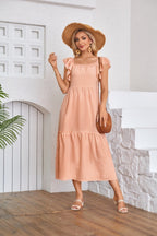 R&B | Kleid mit plissiertem Saum und eckigem Ausschnitt, schulterfrei