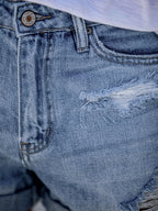 R&B | Beinabschluss Ripped Jeans Shorts