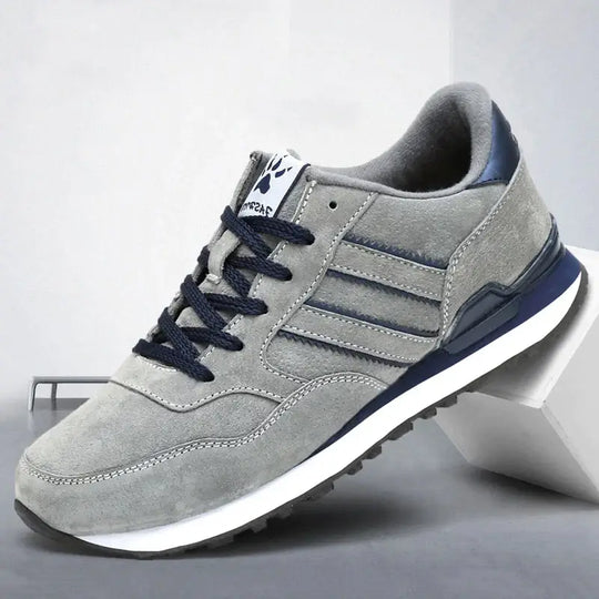 Klassische Herrensneaker R&B