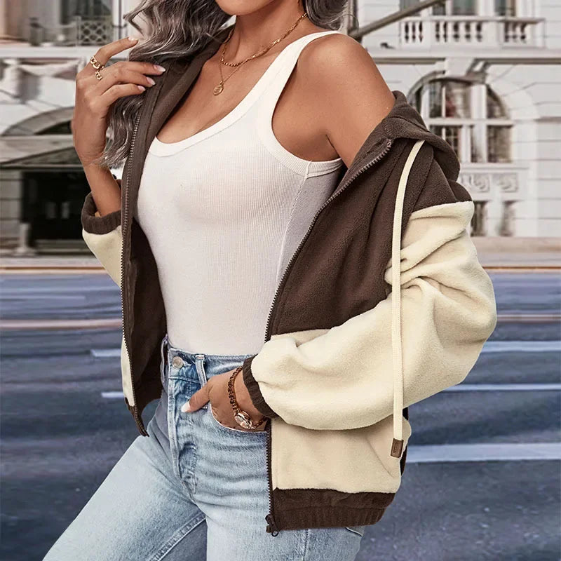 R&B | Fleecejacke mit Kapuze und Patchworkmuster