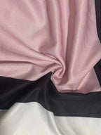 Eleganz Schickes geknöpftes Kleid