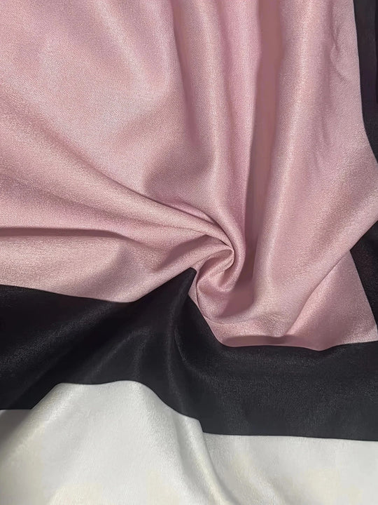 Eleganz Schickes geknöpftes Kleid