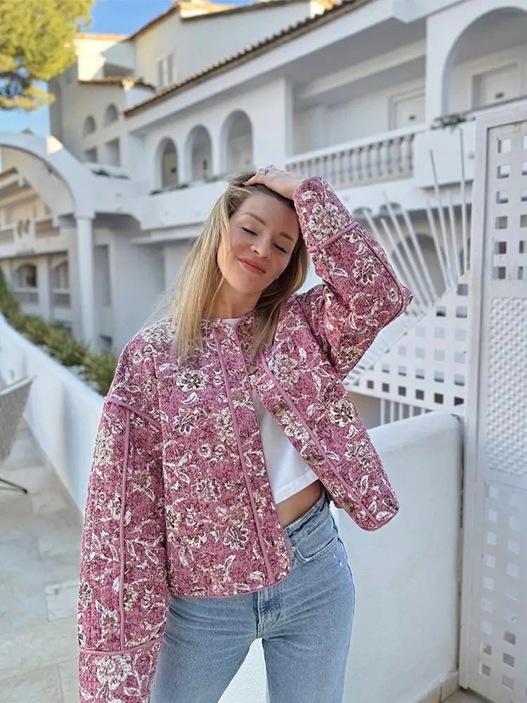 R&B | Damen Steppjacke mit Elegantem Blumenmuster und Komfort