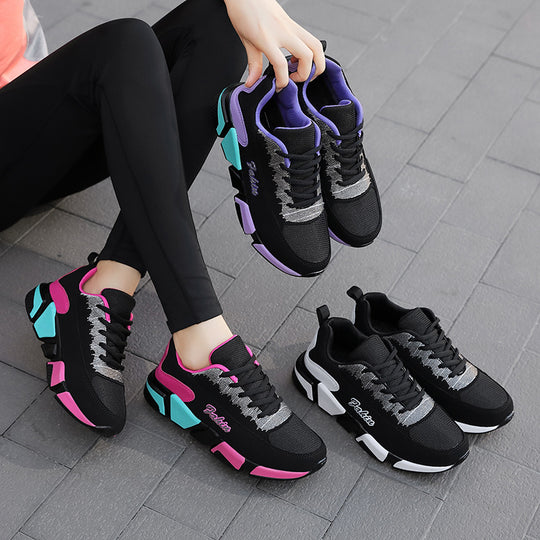 Damen nan sportlicher Plateau-Sneaker mit stoßdämpfender Blocksohle, gepolstertem Komfortfußbett und Mesh-Einsätzen R&B