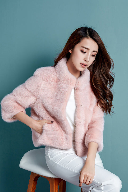 Damen Kunstpelzjacke mit modernem Schnitt und hohem Kragen R&B