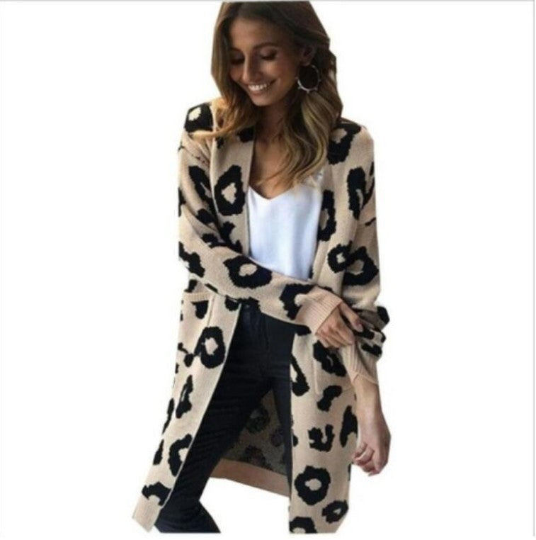 Damen Langstrickjacke mit trendigem Leopardenmuster R&B