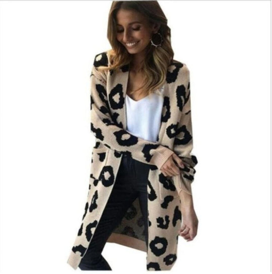 Damen Langstrickjacke mit trendigem Leopardenmuster R&B