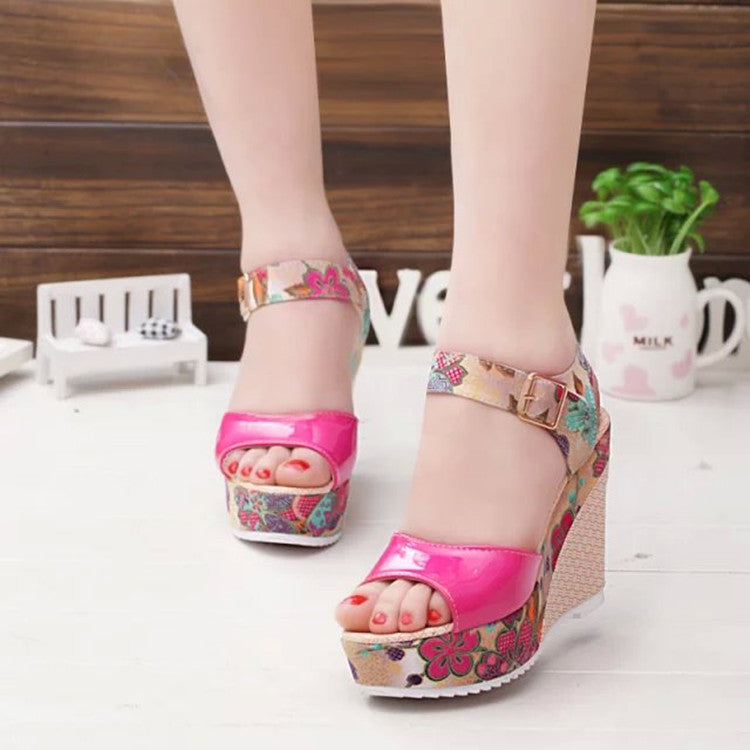 Damen Wedge-Sandalen mit floralem Design und komfortabler Schnalle R&B