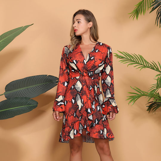 Damen Wickelkleid mit trendy Schlammintarsien und artvollen Volantärmeln R&B