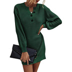Damen Strickkleid mit Knopfdetails und weitem Schnitt