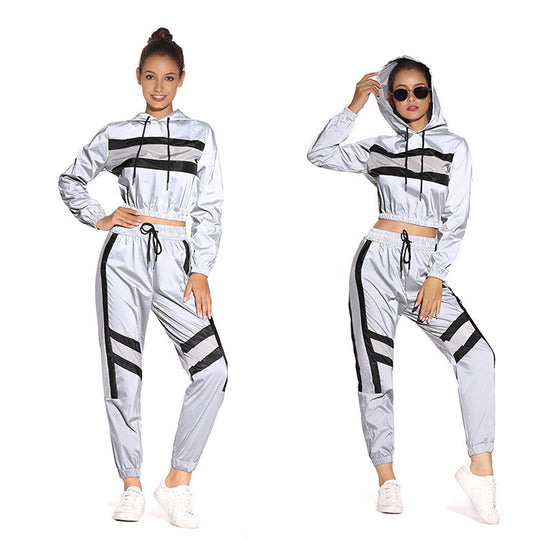 Damen cropped Kapuzenpullover im sportlichen Stil mit Kontraststreifen R&B