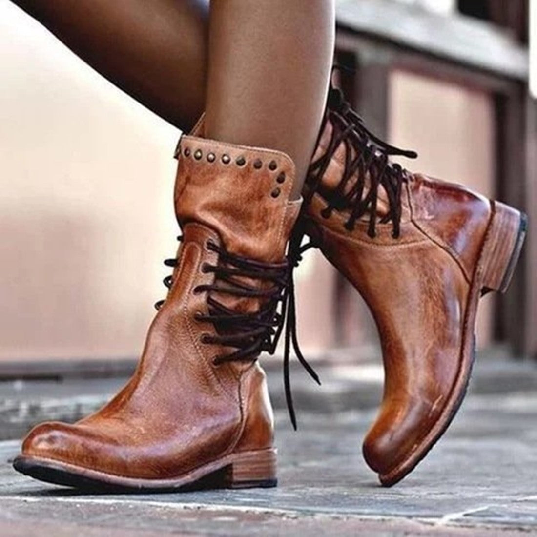 Damen Schnürstiefel mit dekorativen Nieten und robuster Profilsohle R&B