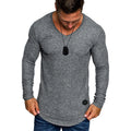 Herren Langarmshirt mit modernem V-Ausschnitt und körperbetonter Passform