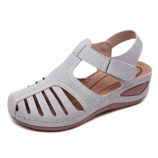 Damen Bequeme luftige Sandalen mit modischen Cut-Outs R&B