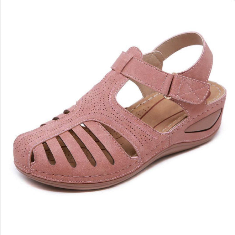 Damen Bequeme luftige Sandalen mit modischen Cut-Outs R&B