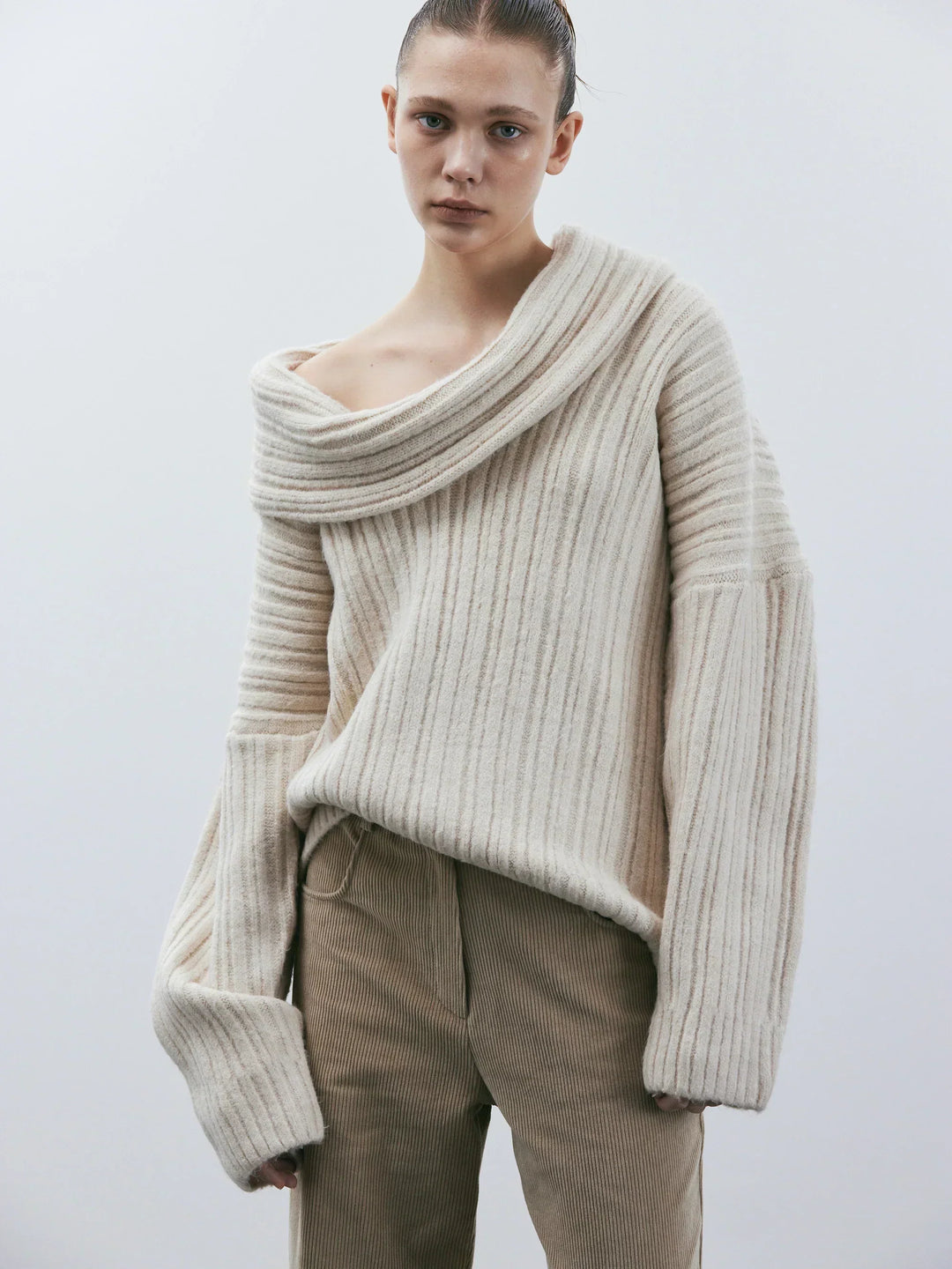 R&B | Übergröße Passform Gerippte Strick Wolle Off-Shoulder Design