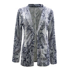 Damen Blazer mit stilvollem Schlangenmuster und elegantem Schnitt EB