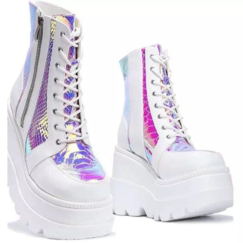 Damen Hochformatige Plateau-Schnürstiefel mit Kunstleder und reflektierenden Akzenten R&B