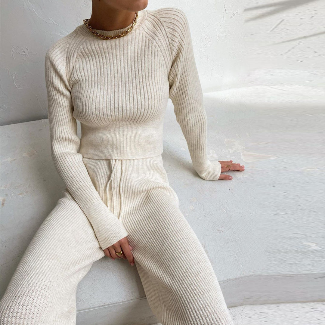 Damen Rippstrickanzug mit weitem Bein und hohem Schnitt R&B