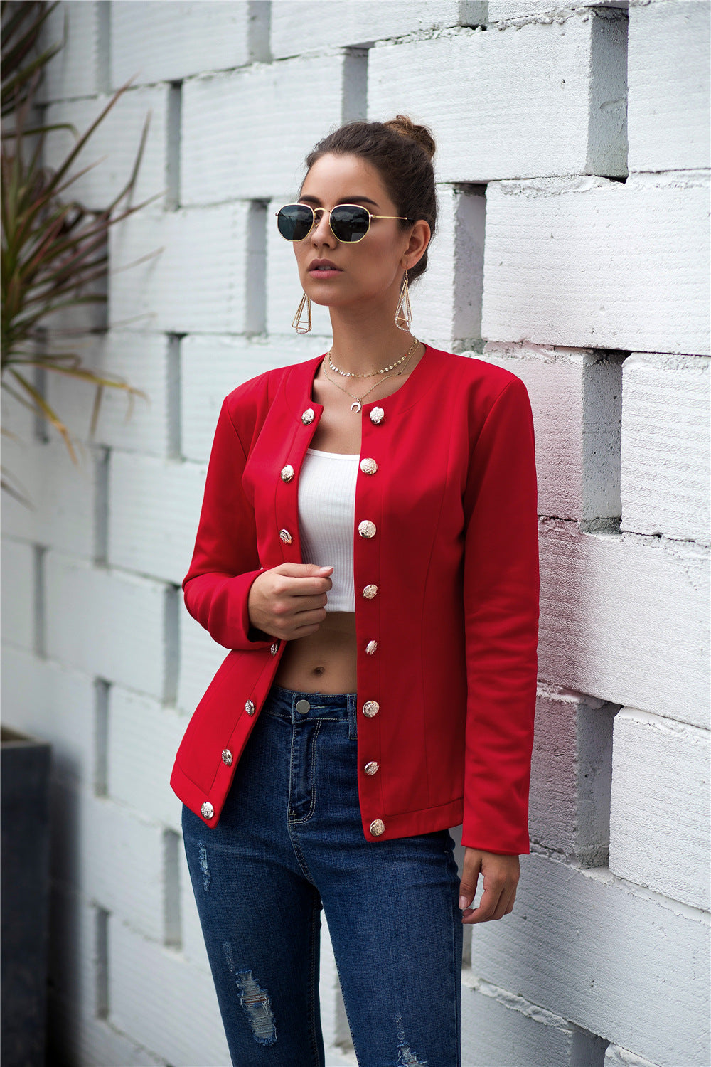 Damen modischer Blazer mit strukturiertem Stoff und besonderen Knopfdetails R&B