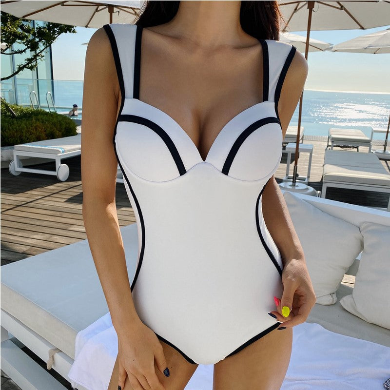 Damen Sportlicher Einteiler Badeanzug mit elegantem Detail R&B