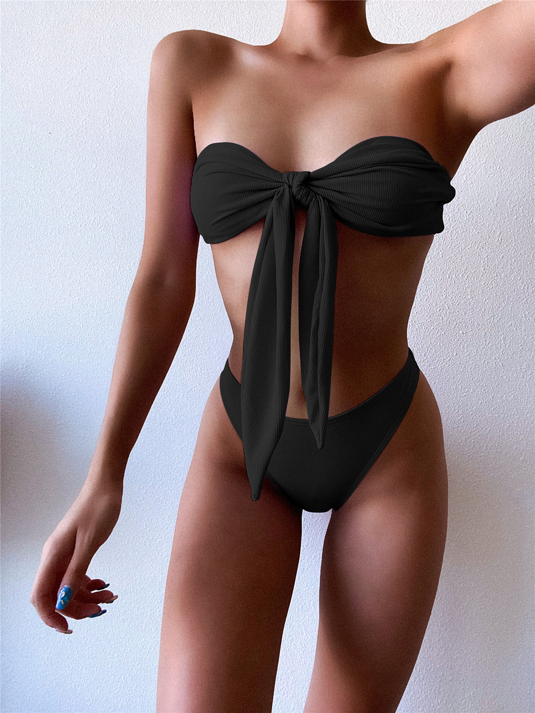 Damen Bandeau-Bikini mit Schleifen-Detail R&B