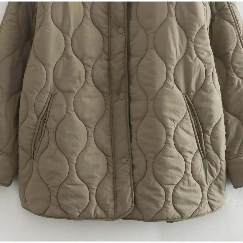 R&B | Bequemes Rundhals gepolstertes Jacket mit Knöpfen Ideal für Herbst/Winter