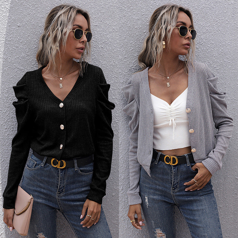Damen Strickjacke mit dekorativen Knopfdetails und voluminösen Ärmeln R&B