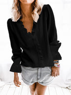 Damen Blusenshirt mit Rüschendetails und Knopfverschluss R&B