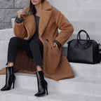 Damen nan langer Teddy-Mantel mit großem Reverskragen, doppelseitiger Knopfleiste und praktischen Eingrifftaschen R&B