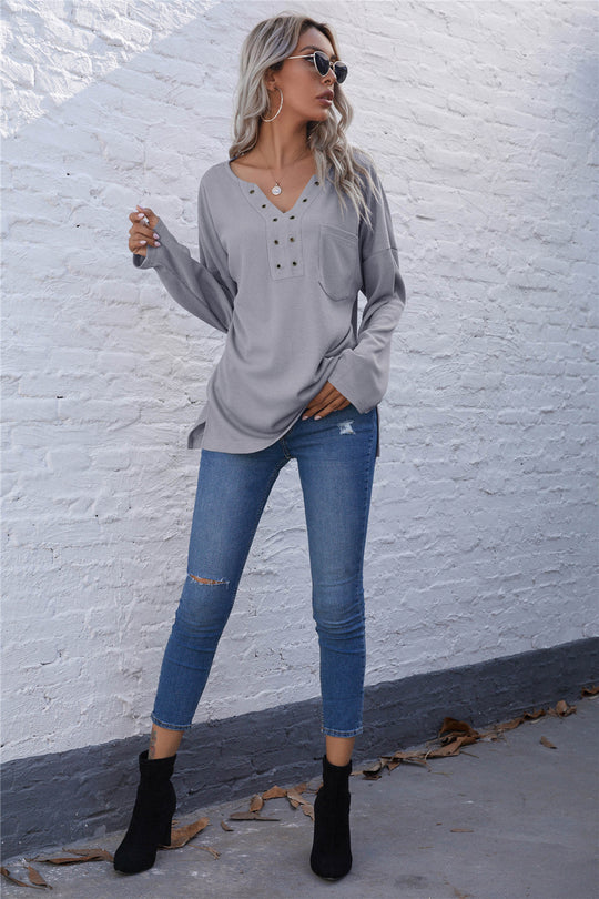 Damen lässiges Longsleeve Oberteil mit dekorativem Ausschnitt und praktischer Brusttasche R&B