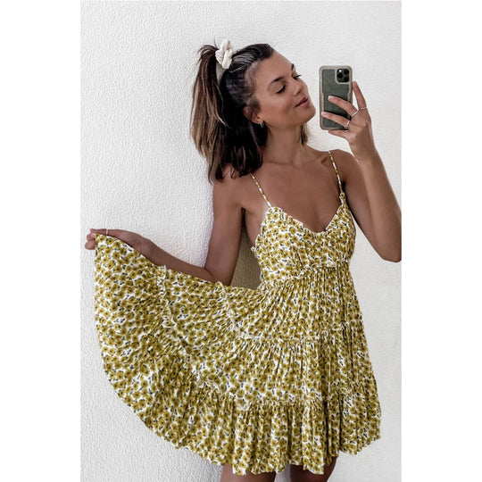 Damen Sommerliches Rüschenkleid mit verstellbaren Trägern und fließendem Schnitt R&B