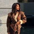 R&B | Stylische Kunstlederjacke mit Teddy Futter und Schnürdetails