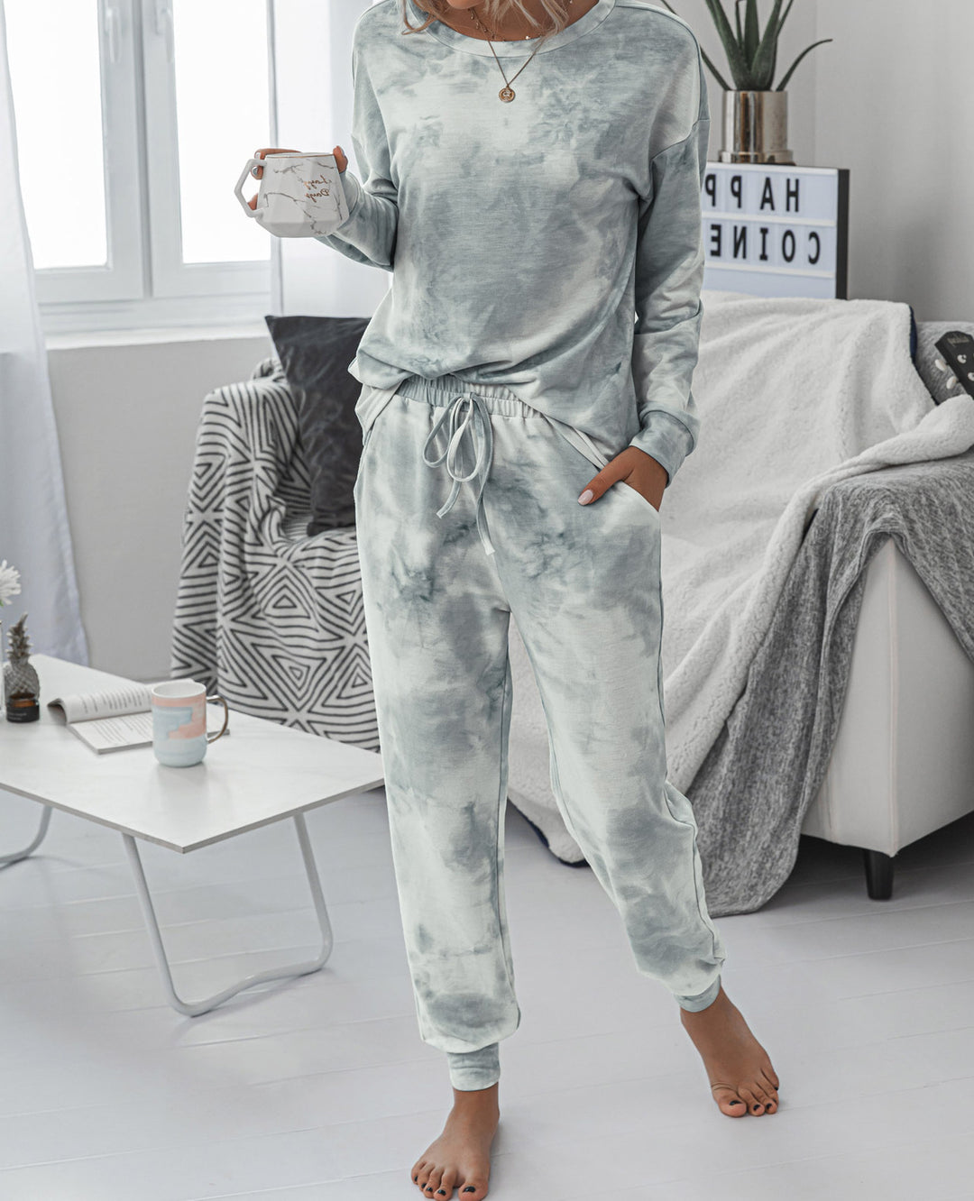 Damen Freizeit-Loungewear Set mit modischem Batikdesign und bequemen Passform R&B