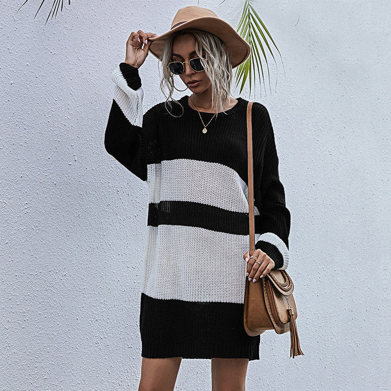 Damen Oversize-Strickkleid mit modischem Streifenmuster