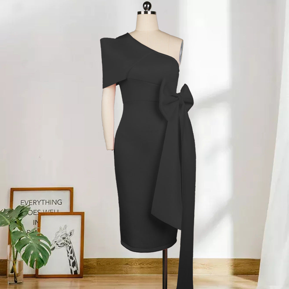 Damen elegantes Wickelkleid mit asymmetrischem Top und voluminösem Schleifenakzent R&B