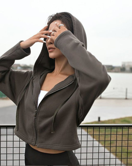 Damen cropped Kapuzenjacke mit sportlichem Schnitt R&B