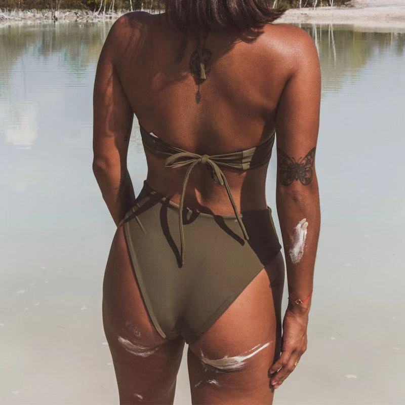 Damen Triangel-Bikini mit modischem Schnitt und raffinierter Zierschnürung R&B
