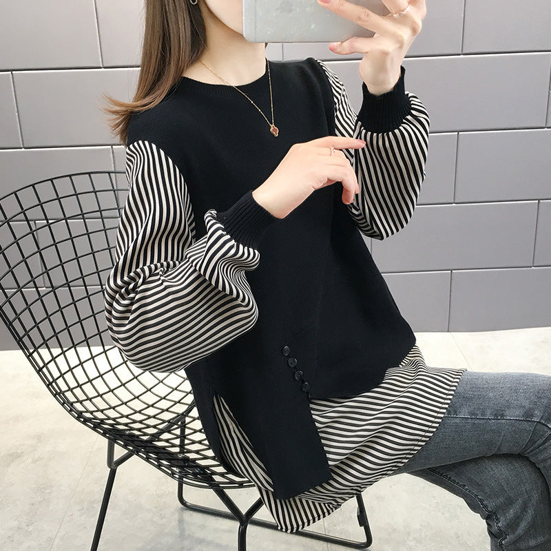 Damen Layered Sweatshirt mit gestreiften Ärmeln und Knopfdetails R&B