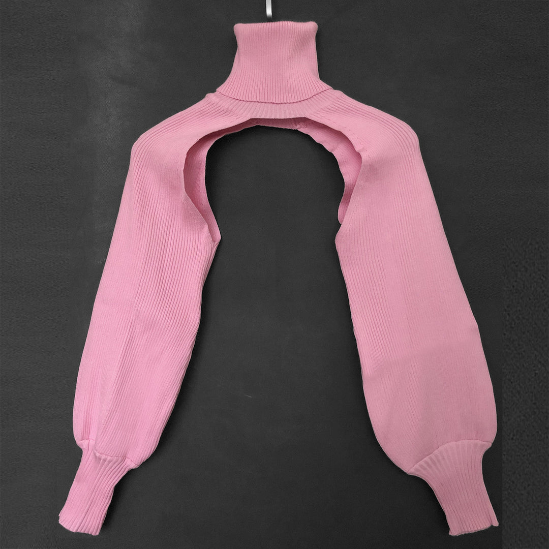 Damen Strickoberteil mit innovativem Schnitt und hohem Kragen R&B