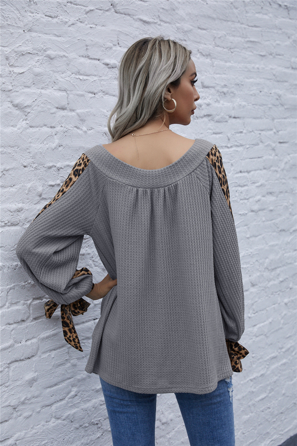 Damen Oberteil mit Leopardenmuster und voluminösen Ärmeln R&B