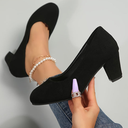 Pumps mit breiter Zehenkappe und stabilem Absatz R&B R&B